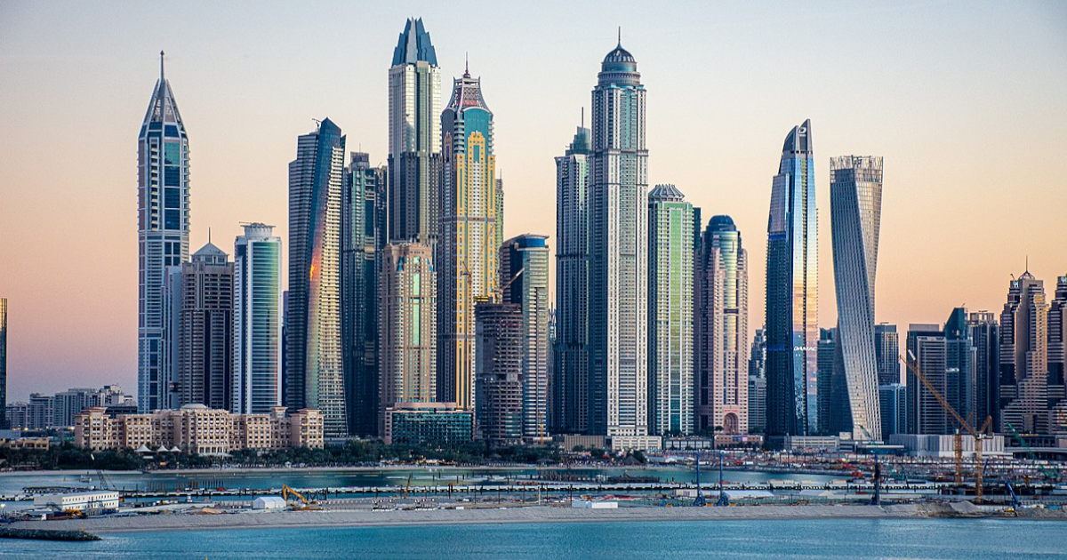 Dubai 2033